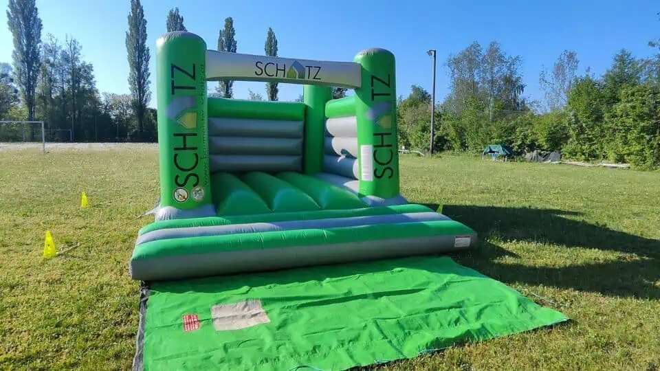 huepfburg_ausleihen_oberoesterreich_planungsbuero_schatz