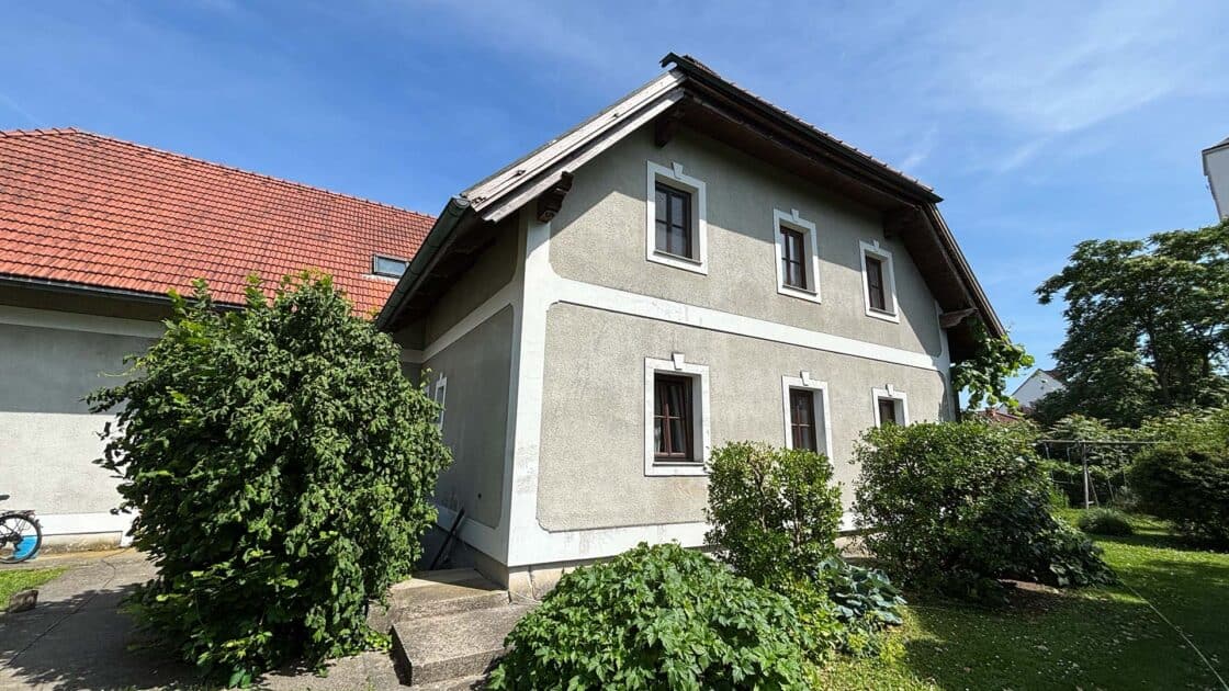 Wohnhaus in St. Valentin vor der Aufstockung